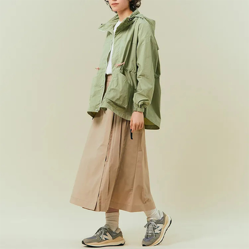 NB女款运动休闲时尚舒适梭织外套