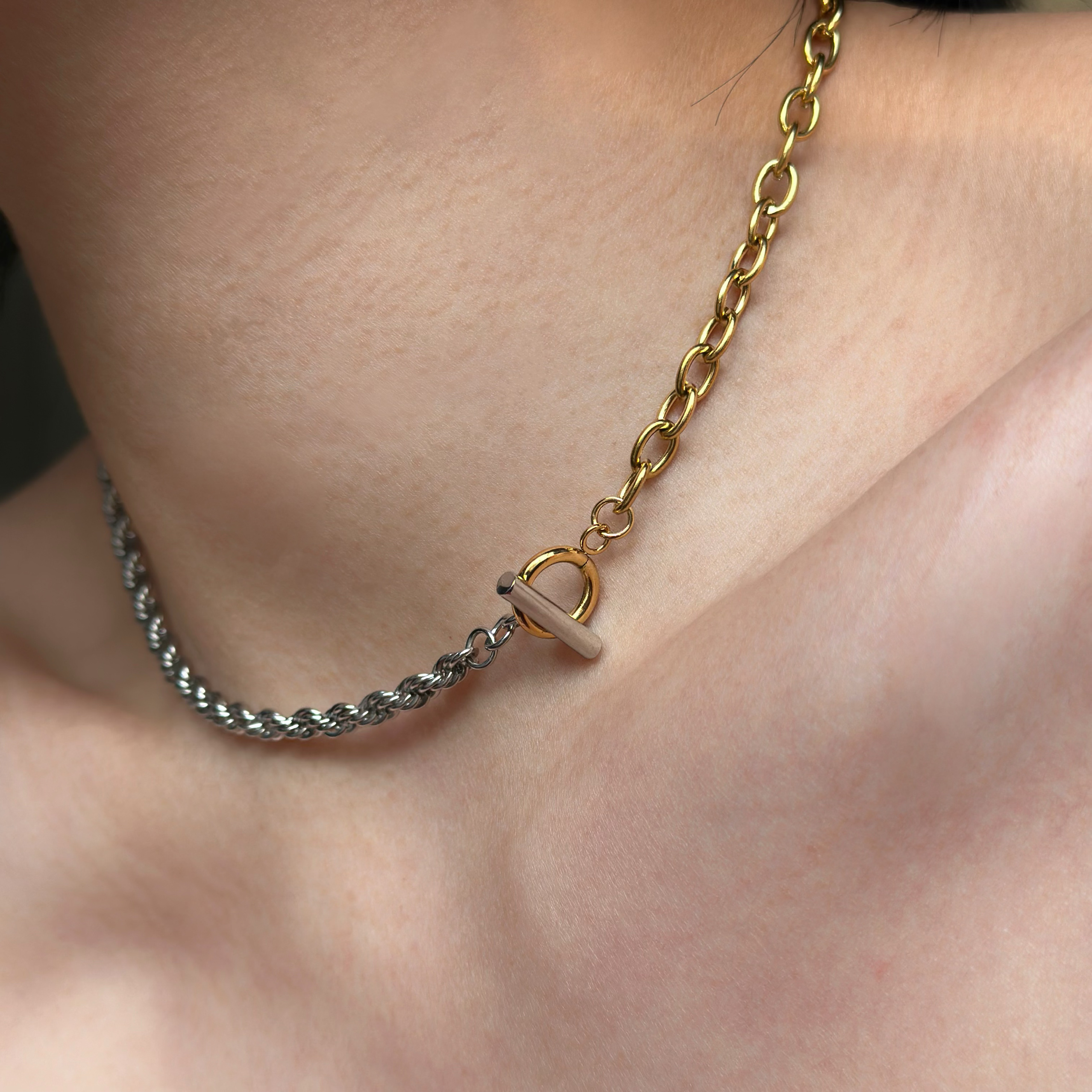 734钛钢不掉色金银拼色麻花锁骨项链多种戴法毛衣链