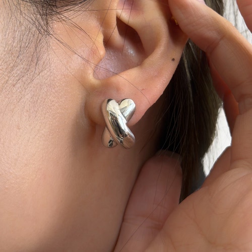 734银色交叉X耳钉女简约时尚气质个性通勤耳环ins风耳饰