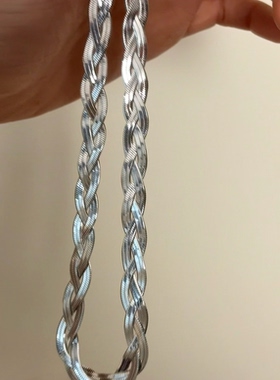 734号钛钢不掉色波光粼粼系列柔软麻花简约编织锁骨链素链项链