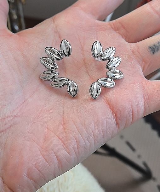 734钛钢不掉色耳钉花环树叶温柔气质耳钉