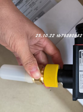 SIKA VK332M0P10PI61流量开关VKS05M2DEBEL19液位开关