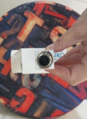 WILKES MCLEAN  WM 3081-.75 液压脉动消声器