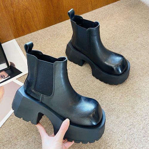 英伦牛皮粗跟防水台切尔西女短靴