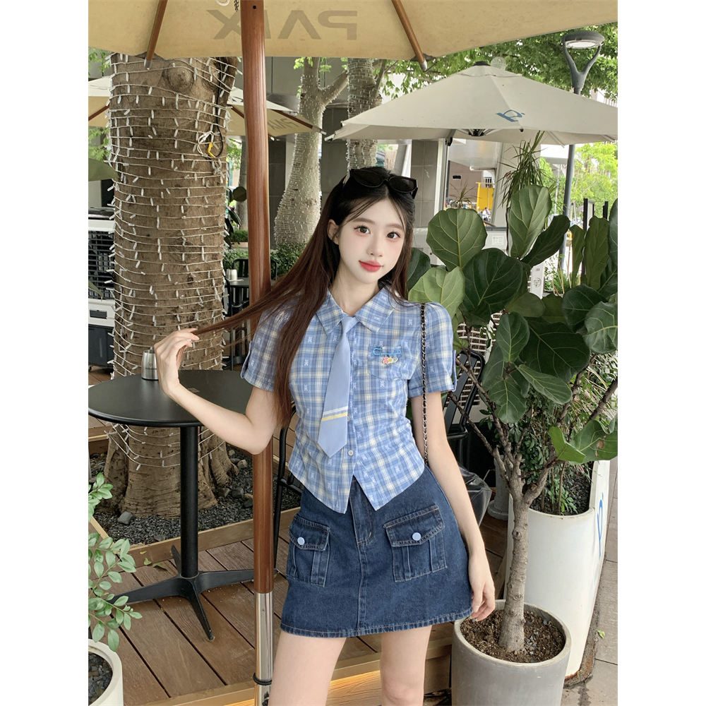 学院风蓝色格子衬衫女夏季可爱修身显瘦短袖上衣