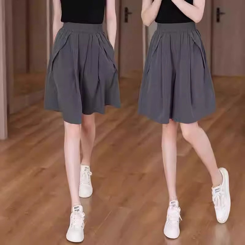 高腰显瘦冰丝速干a字阔腿短裤子