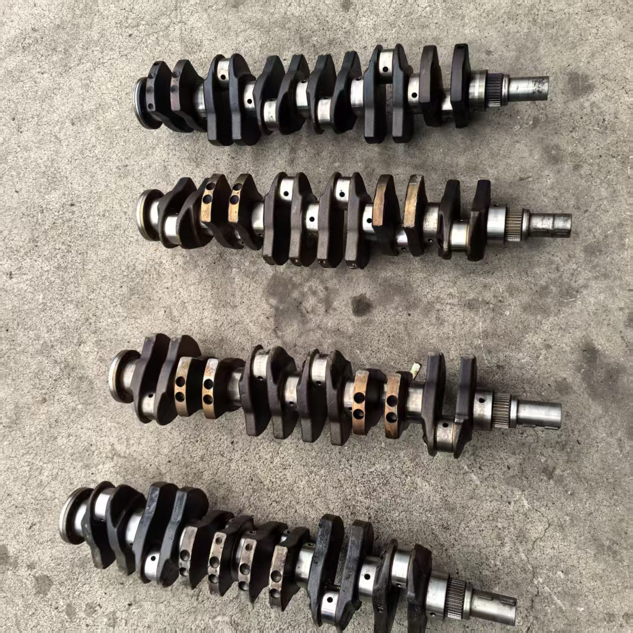 丰田 皇冠 JZS133 JZS155 3.0曲轴i 雷克萨斯GS300  3.0 2JZ 曲轴