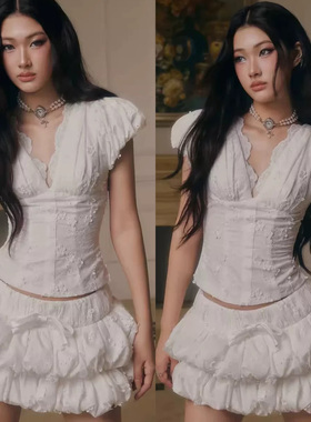 魅惑精灵 越南立体提花后背拉链泡泡袖V领小上衣纯欲刺绣美背小衫