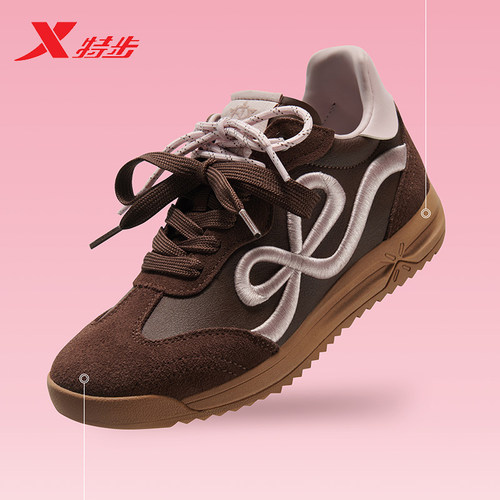 特步运动鞋女鞋蜜丝阿甘鞋2026春季新款正品百搭潮流休闲鞋板鞋
