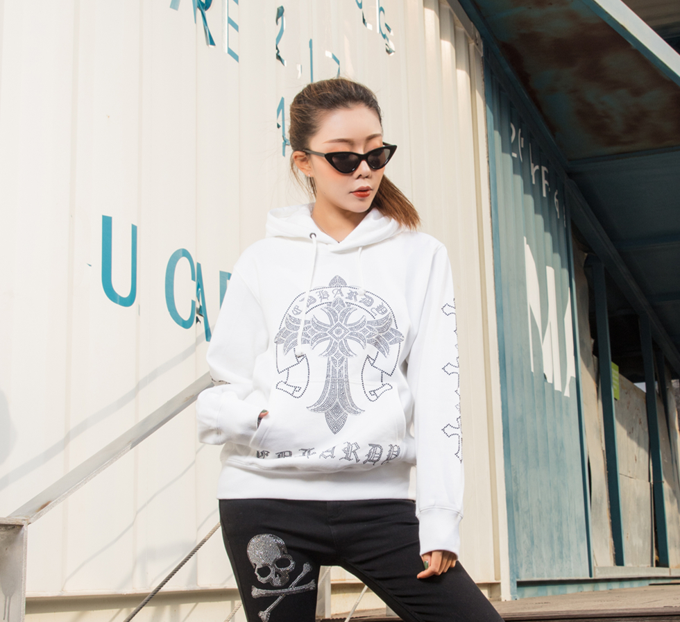 十字架水钻加绒套头卫衣纯棉宽松