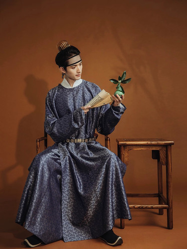 出租 宋制汉服【君陈】泠歌 宋圆领袍梅花贵公子男装汉服伴郎服