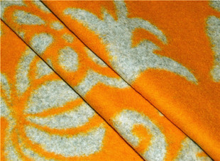 品牌订单 明媚靓丽黄色浅灰提花针织羊毛时装面料 外套半裙连衣裙