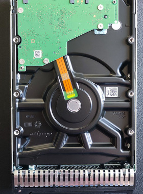 联想服务器8T SATA企业级硬盘,7XB7A00053,4XB7A62808,00YK042