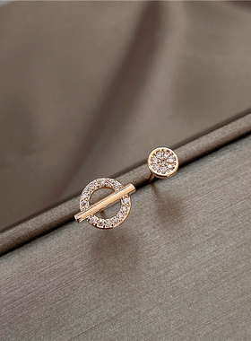 夏季新款小众设计感不对称耳钉女纯银针耳饰2025年新款洋气耳环