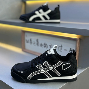 欧洲站男鞋春季新款时尚百搭拼色运动休闲鞋轻便舒适潮流德训鞋男