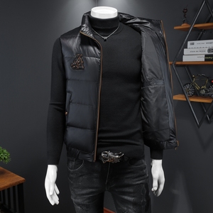 2025冬季新款高品质90%白鸭绒羽绒马甲 9910  P265 假模 黑图片