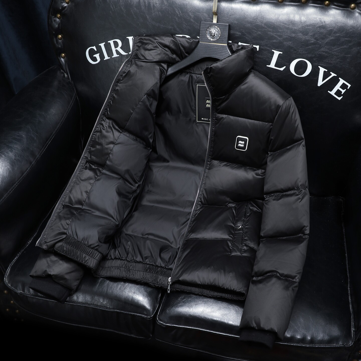 2025冬季新款90%白鸭绒立领亮面羽绒服钱塘6011-6637P320沙发,男装羽绒服,钱塘6011