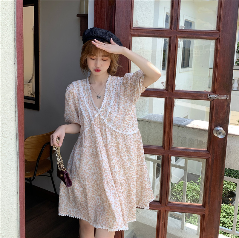 Real V-neck short sleeve Floral Dress