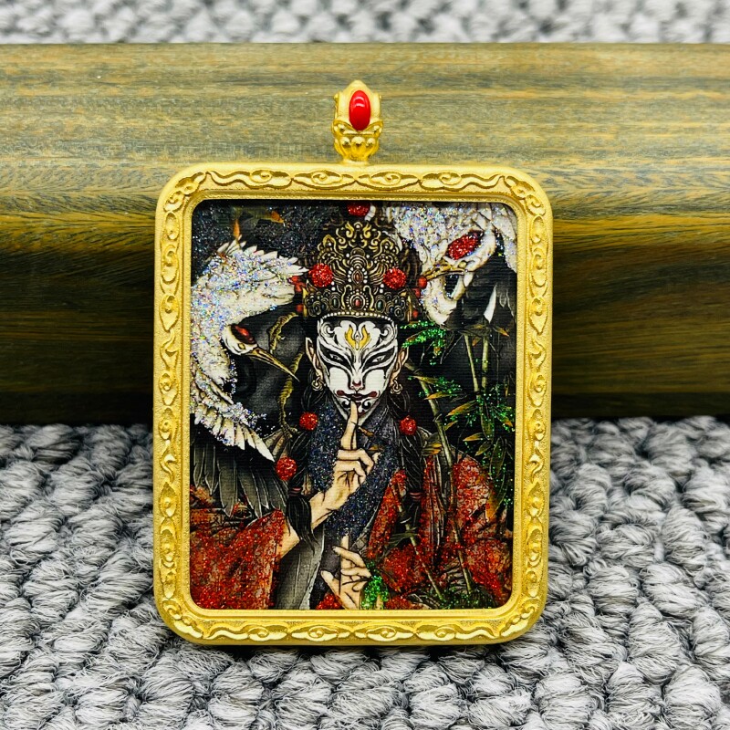 正品洒金纯手绘白鹤童子唐卡道牌护身符吊坠铜镀金噶乌盒