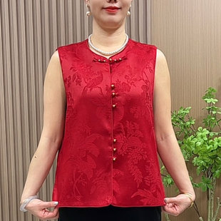 中国风马甲女短款2026新款气质妈妈装上档次新中式复古缎面马夹