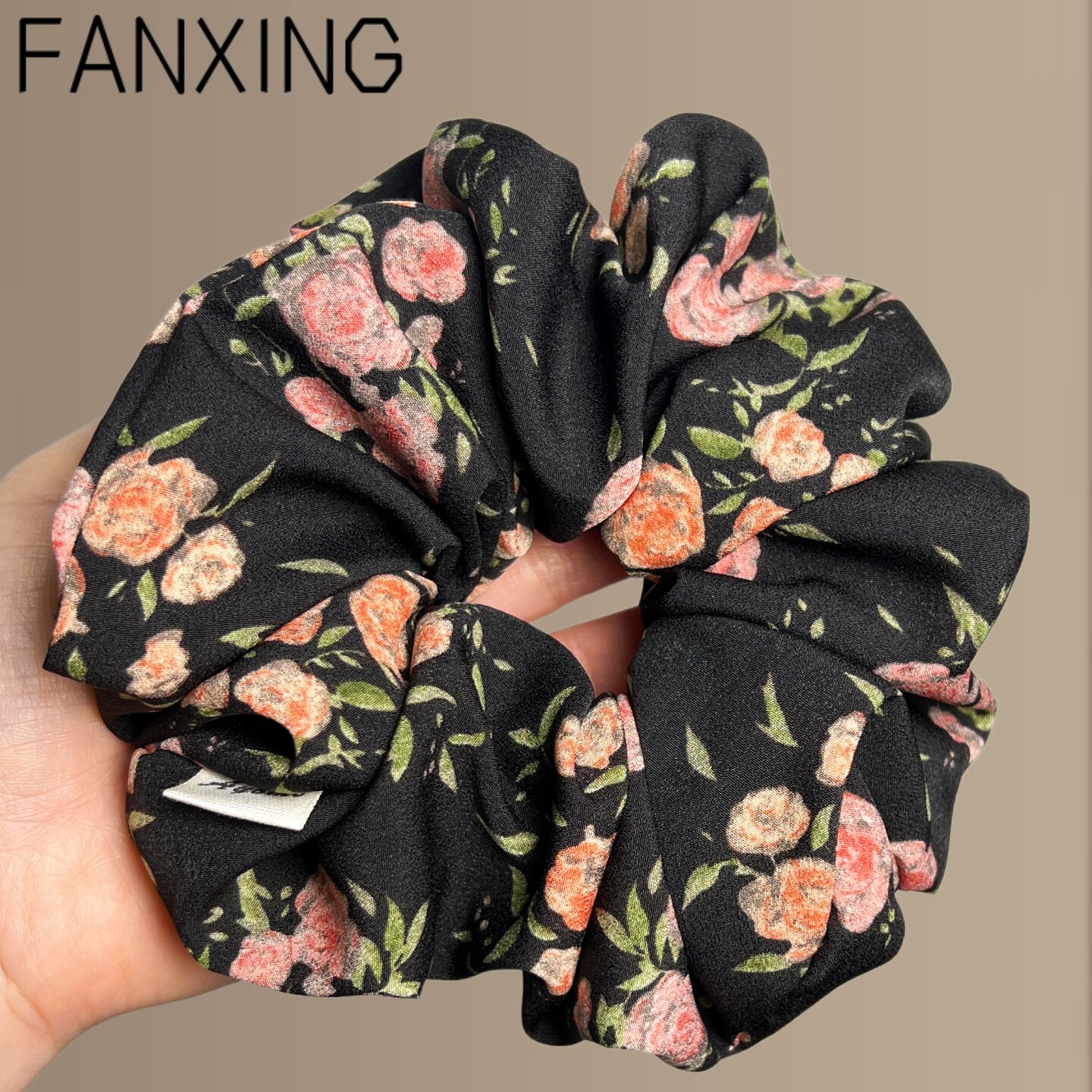 【星槿花都】早春玫瑰花布艺大肠发圈高级感发绳时尚头绳旅行发卡