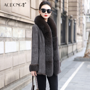 新款海宁兔毛皮草一体外套女狐狸毛领妈妈保暖中长款收腰大衣冬季