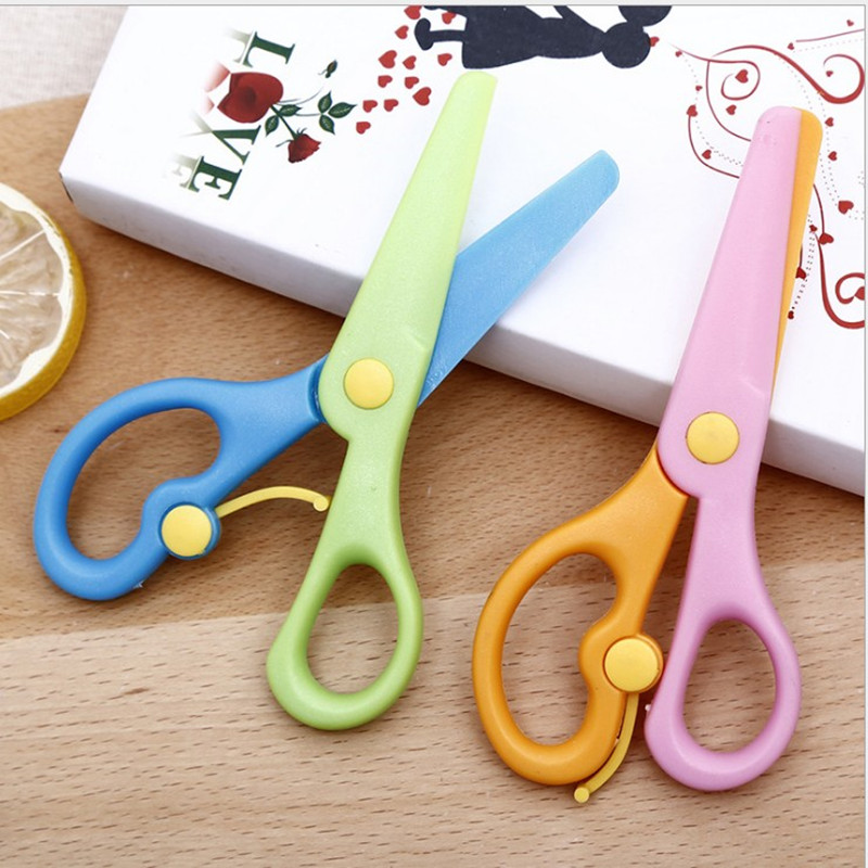 children scissors Safety scissors handmade paper cuts Round kindergarten baby Plastic trumpet Small scissors Mini studentin the Electronic Dictionary/Electronic paper book/Stationery , Crop supplies , Scissors  category - from Buy2taobao.com to provide professional Taobao agent buy service