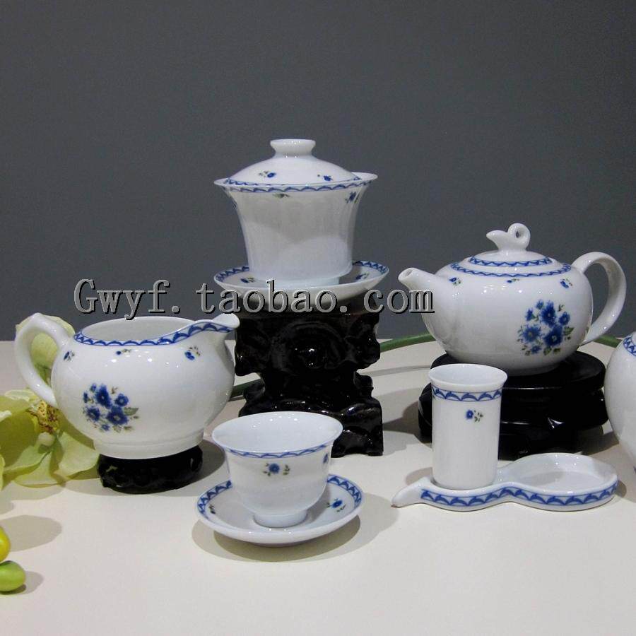 【景德镇红叶金品陶牌陶瓷】28头青花瓷器韩国菊功夫茶具套装