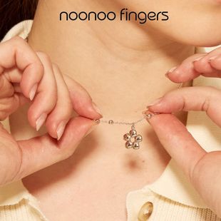 空洞爱心项链韩国noonoofingers2022新银色小花心形打孔可爱甜酷