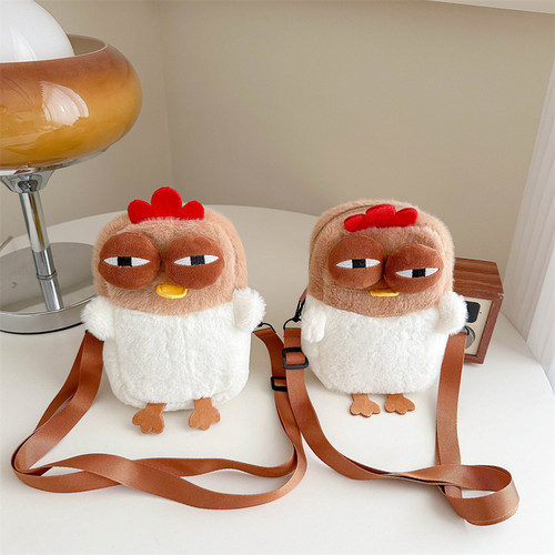 夏天玩偶儿童可爱卡通小包包女生休闲手机包2025新款斜挎毛绒绒包