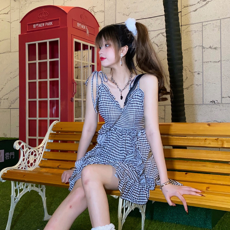 #French first love little Plaid suspender dress