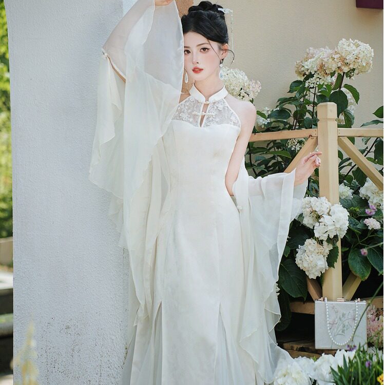 新中式温婉甜美气质飘逸蕾丝挂脖连衣裙改良旗袍裙防晒开衫两件套