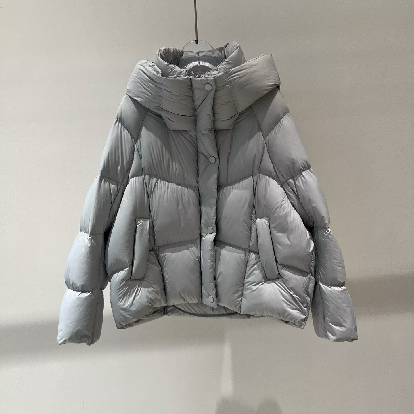 商场同款2025冬季新款百搭宽松版连帽羽绒服外套女AR004148-1980