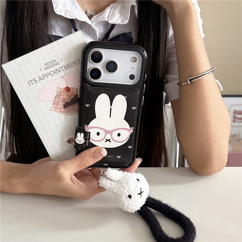 皮质黑色米菲兔毛绒挂绳手机壳