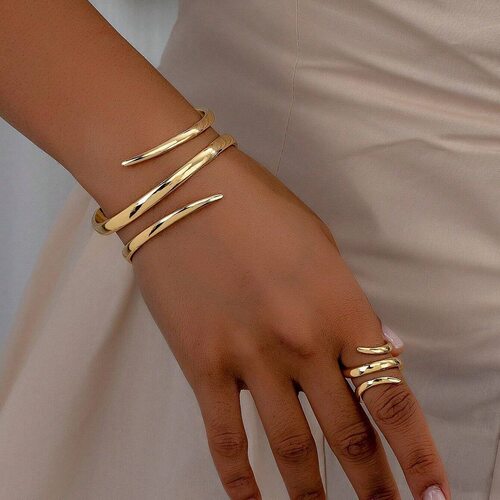 Bracelet and Ring Set金色手镯戒指套装时尚夸张开口首饰两件套