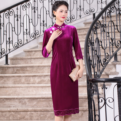 多丽琦民族风宴会婚礼丝绒旗袍裙