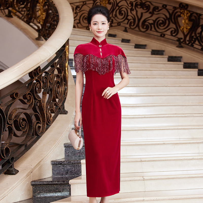 多丽琦优雅风婚宴会旗袍裙