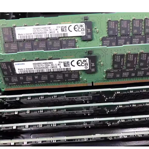 三星 32G DDR4 3200MHz ECC REG服务器内存M393A4K40EB3/DB3-CWE