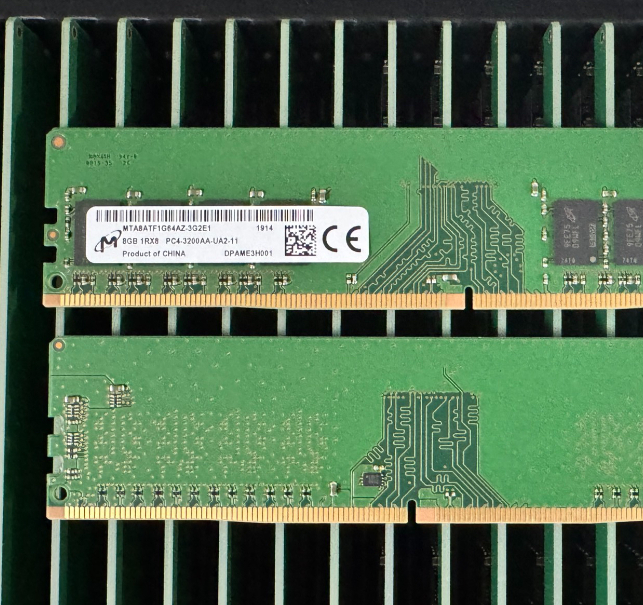 镁光8G 1RX16 DDR4 PC4-3200AA台式机内存条MTA4ATF1G64AZ-3G2E1