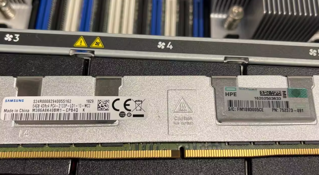 HP 726724-B21 752373-091 774176-001 64G 4RX4 PC4-2133P-L内