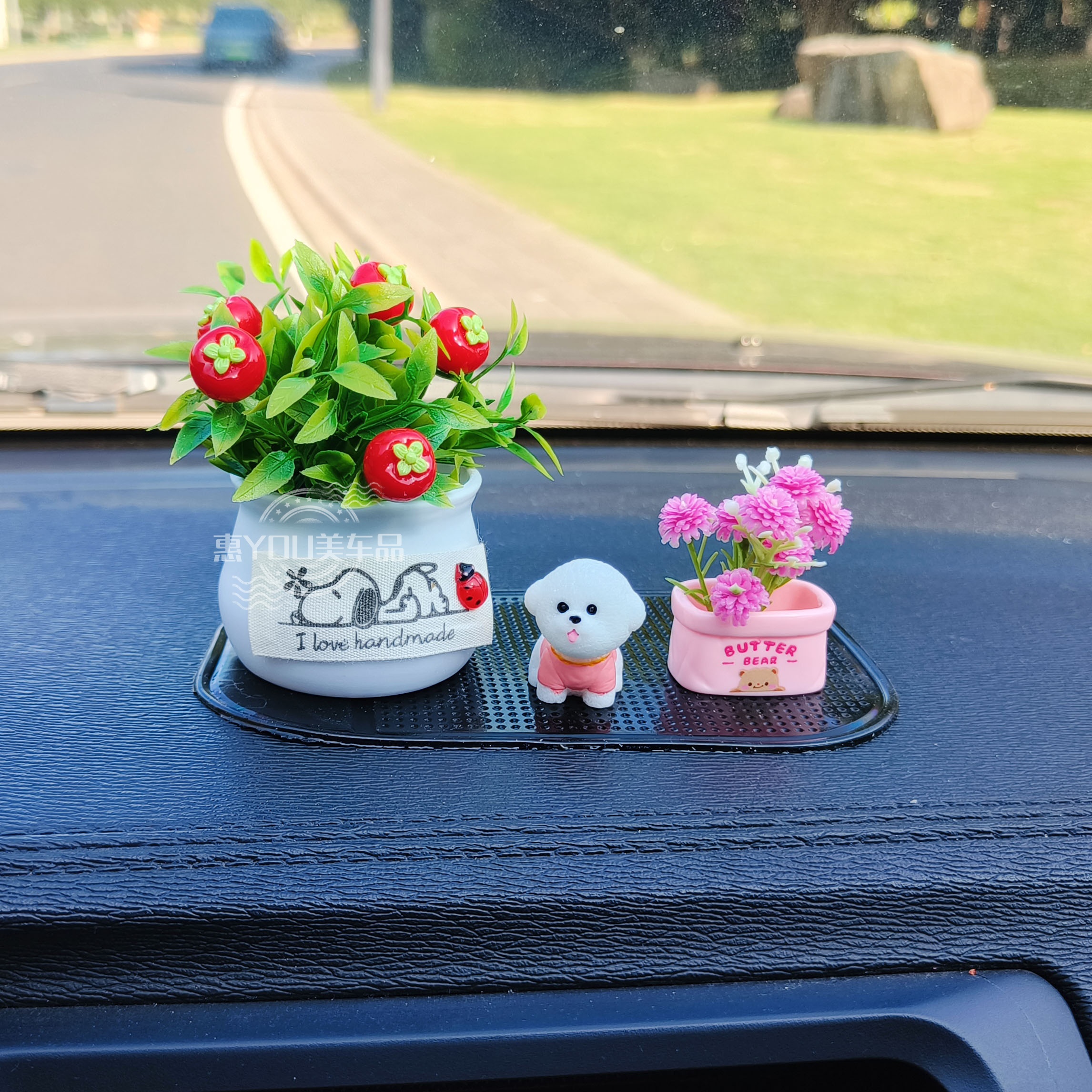 新款创意汽车仿真植物车内可爱女生饰品车载盆栽摆件用品中控装饰