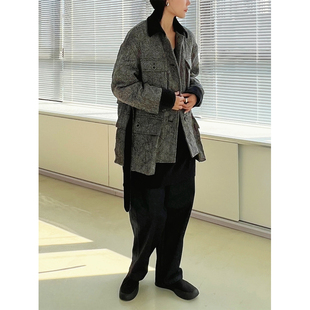 Plain Sight 抓皱人字纹羊毛工装束腰绗棉外套短大衣