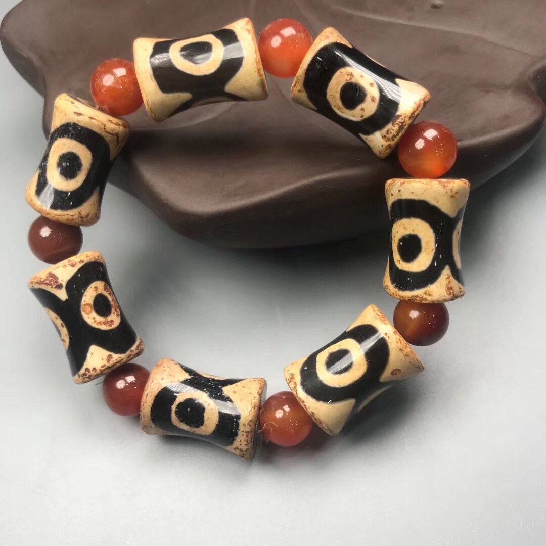 本命年藏式老矿玛瑙三眼天珠手串复古民族风男女同款单圈手链礼物