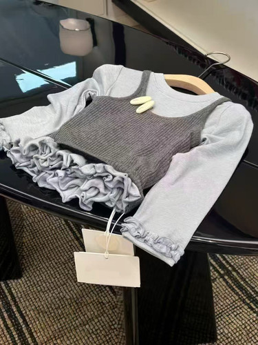 女童马甲叠穿套装秋装2025女宝针织背心德绒T木耳边打底衫t恤上衣