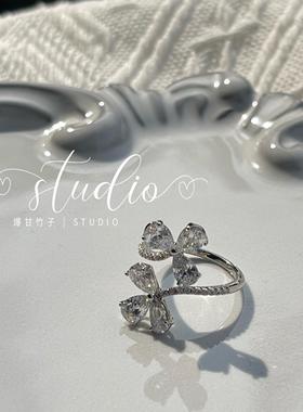 简约款梨形水滴戒指925纯银轻奢