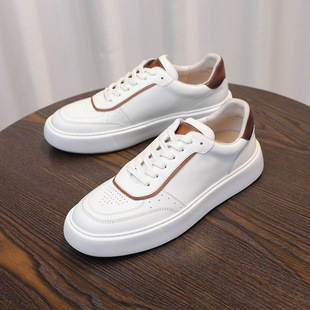 春季新品青春潮流男士个性休闲板鞋厚软底真皮镂空拼色轻便设计感