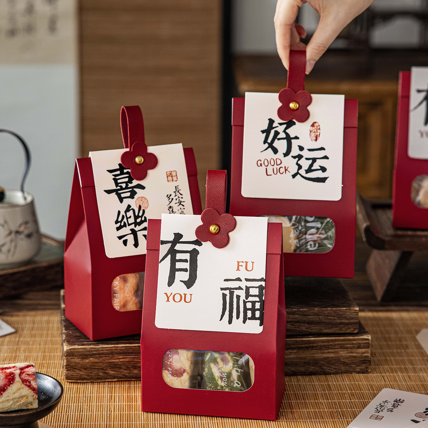 雪花酥礼品袋子空伴手提小号迷你曲奇饼干糖果红色纸高级打包装物