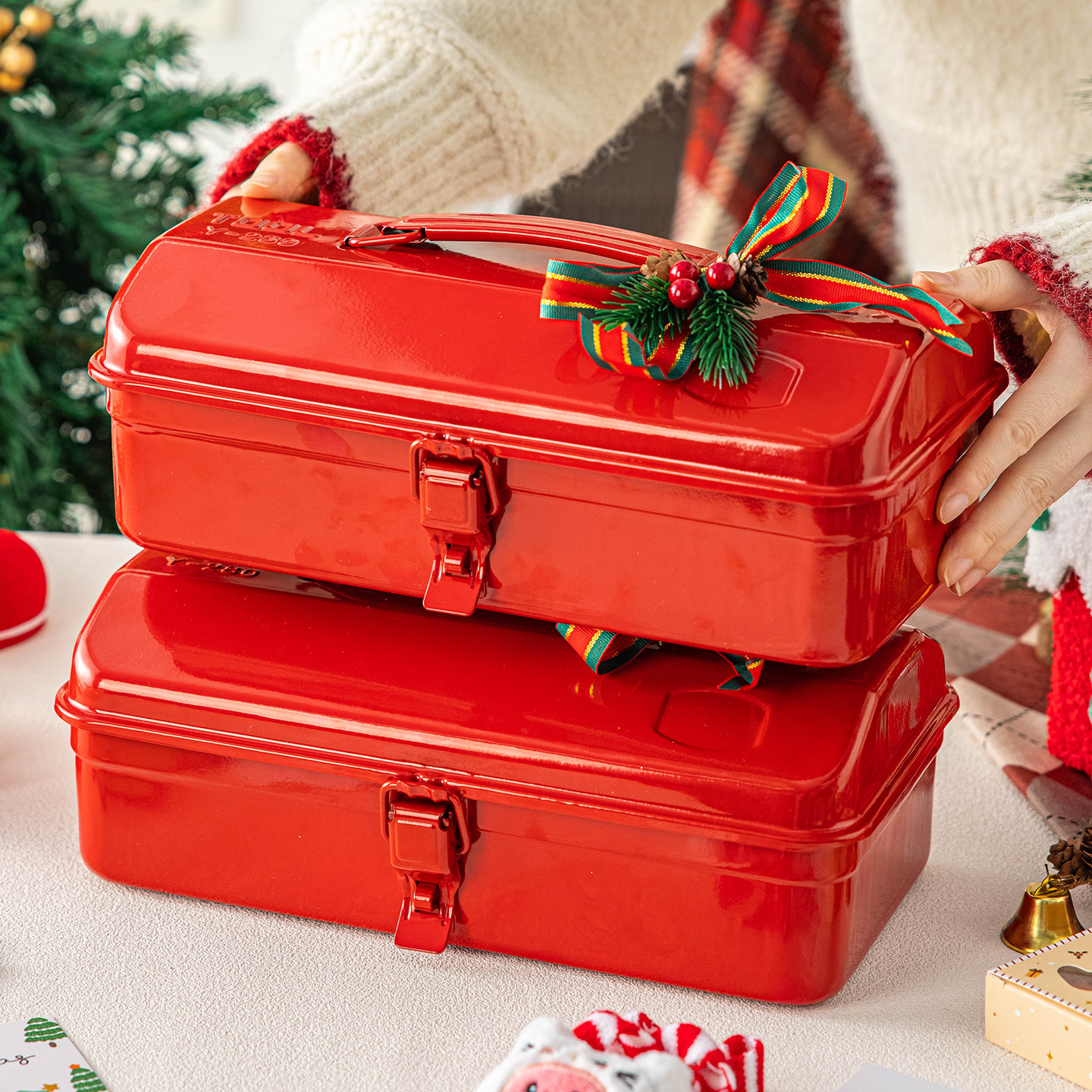 圣诞长方形包装铁盒翻盖收纳储物送人空罐曲奇饼干烘焙伴手礼物节