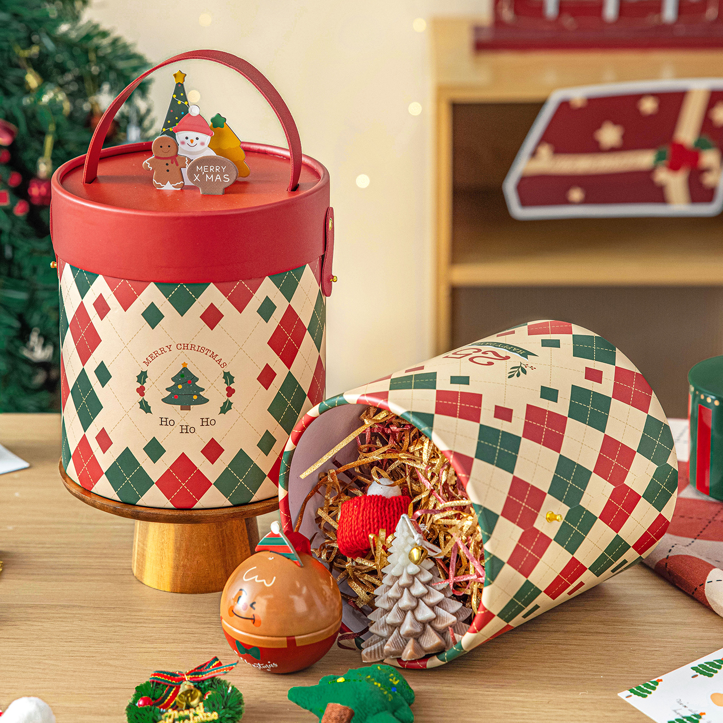 圣诞礼盒空盒高级感大号饼干包装伴手物糖果抱抱桶2025新款平安夜
