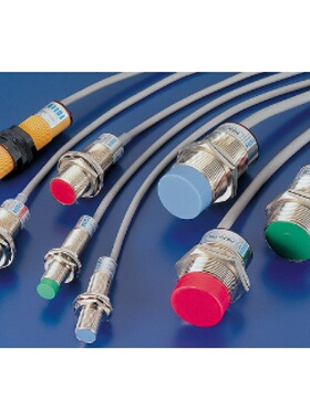 现货原装台湾阳明FOTEK    电感式 圆柱形  接近开关  PM12-02NE